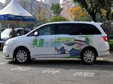 余姚户外车贴喷绘如何保持效果?